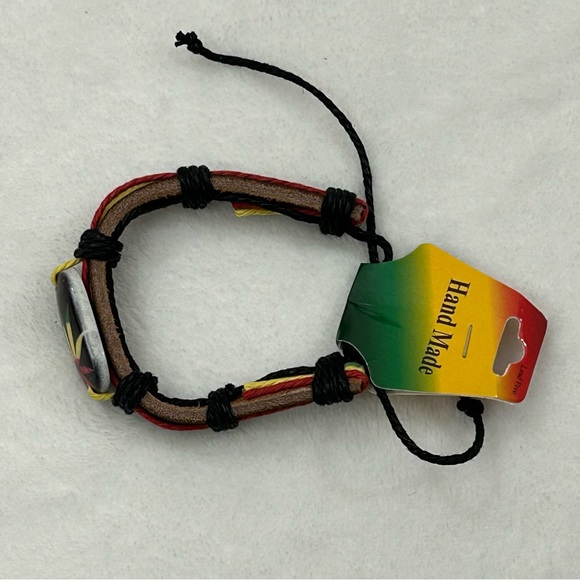 Weed Leaf Stone Rasta Colored Leather Adjustable Wristband Bracelet Anklet OSFM - Picture 2 of 5